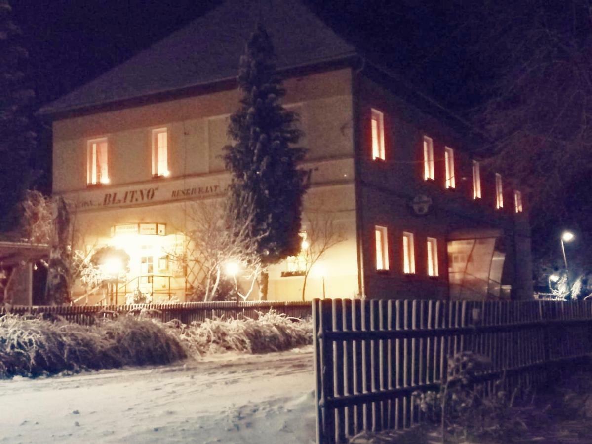 Penzion Blatno Eksteriør bilde